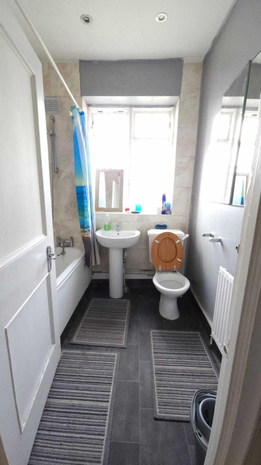 London Edgware Station Apartment 部屋 写真