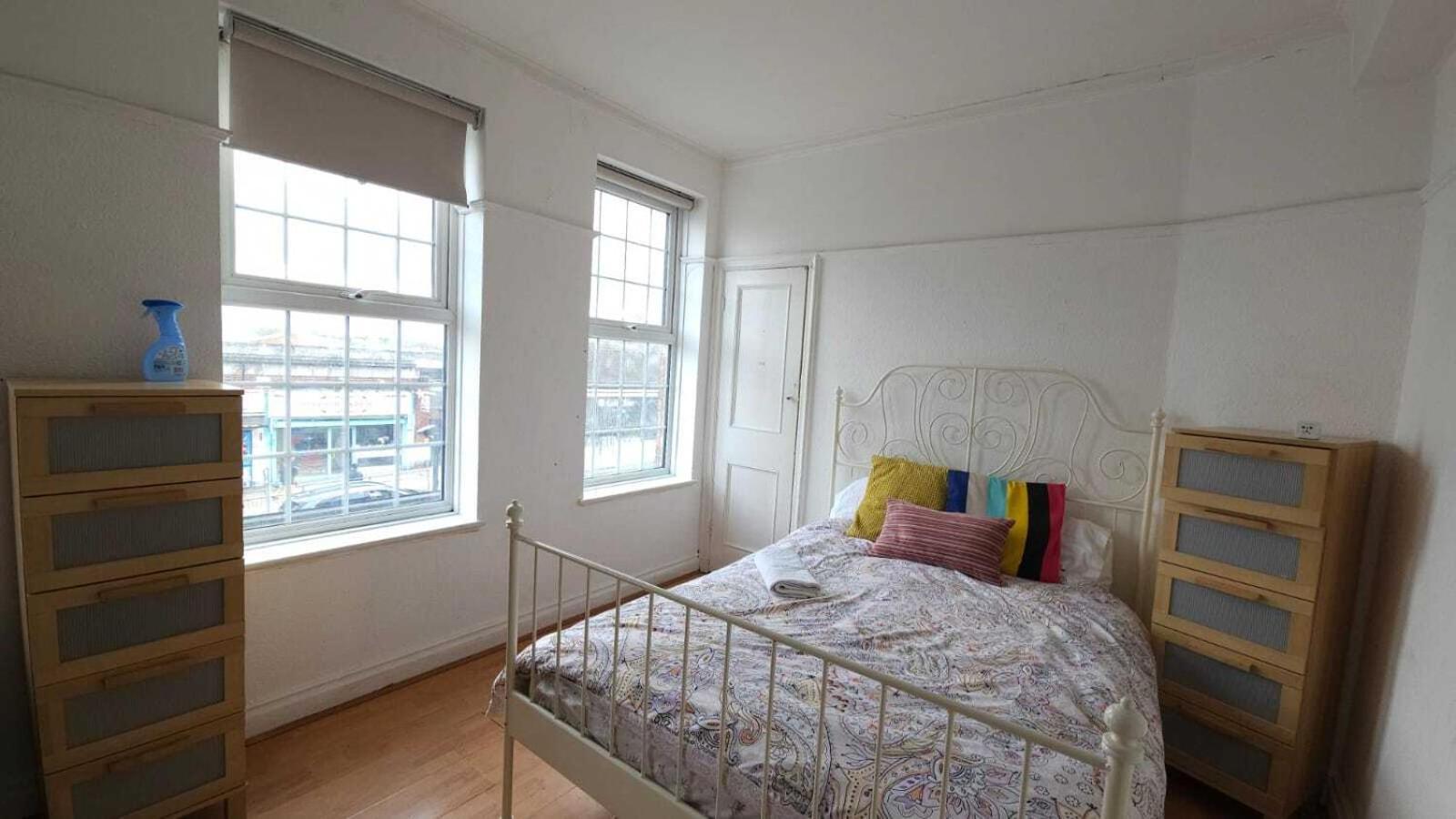 London Edgware Station Apartment 部屋 写真
