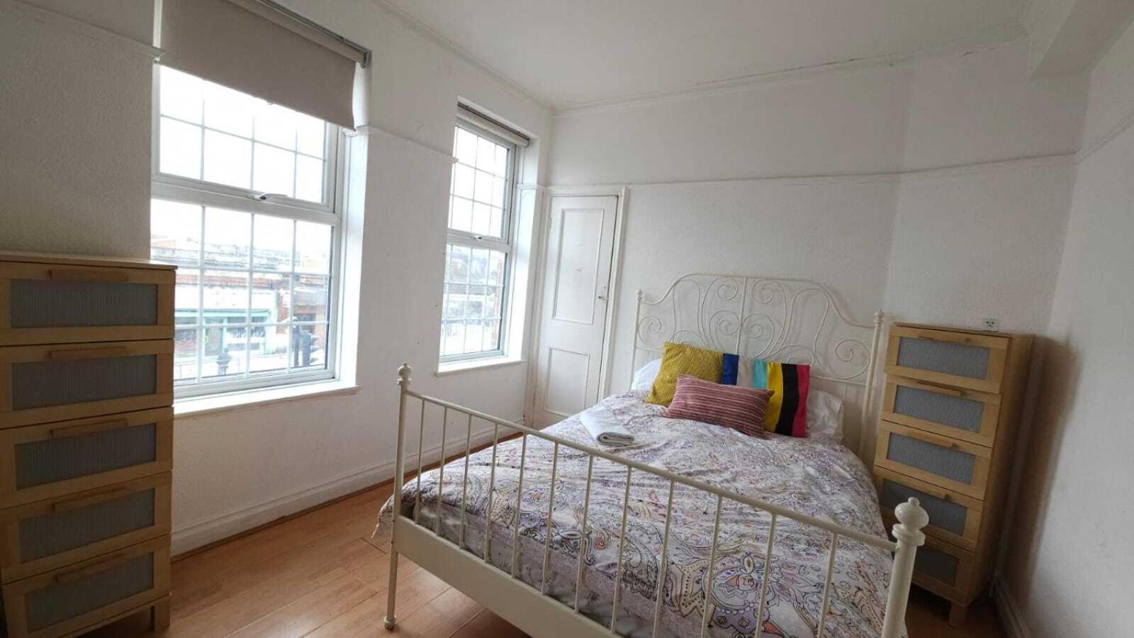 London Edgware Station Apartment 部屋 写真