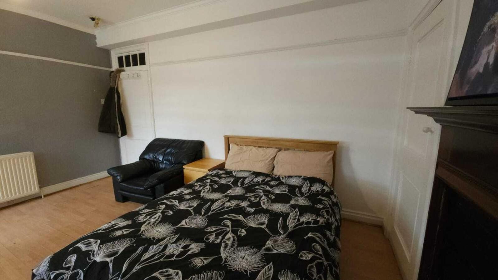 London Edgware Station Apartment 部屋 写真