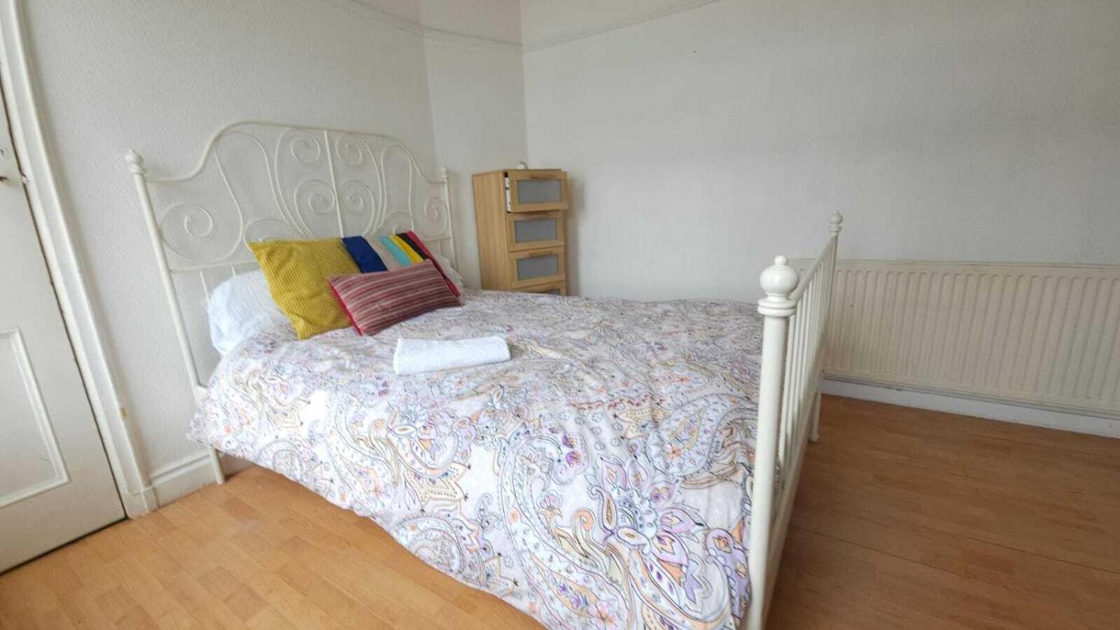 London Edgware Station Apartment 部屋 写真